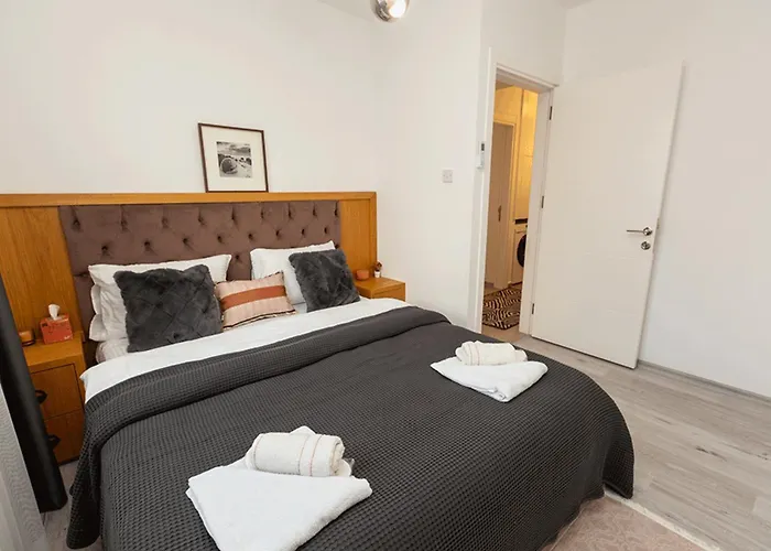 Apartment Jasmine Blue By Holidaykeys *