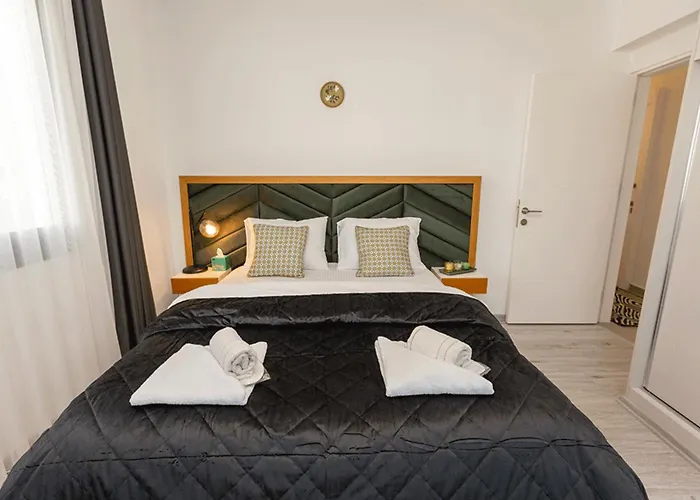 Apartment Jasmine Blue By Holidaykeys